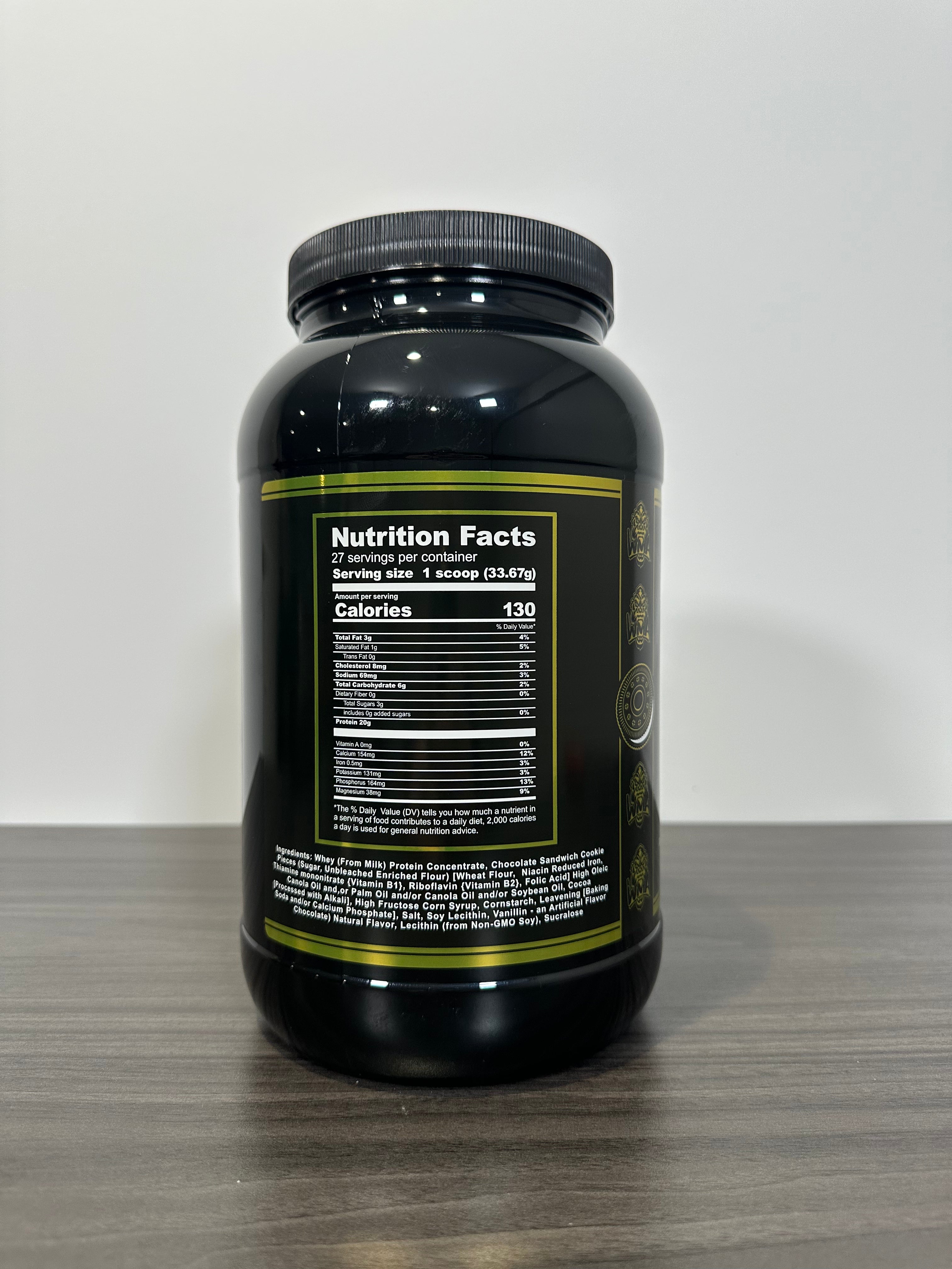 Colossal Cookies & Chocolate Cream