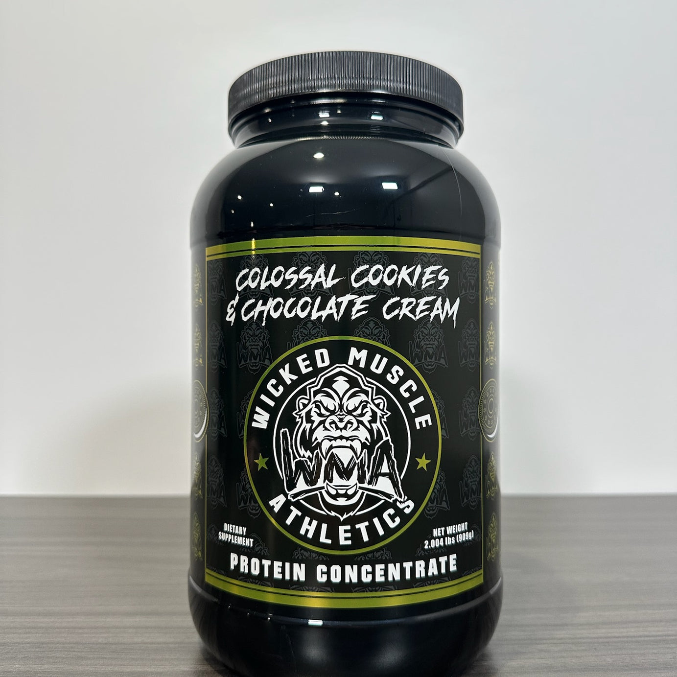 Colossal Cookies & Chocolate Cream