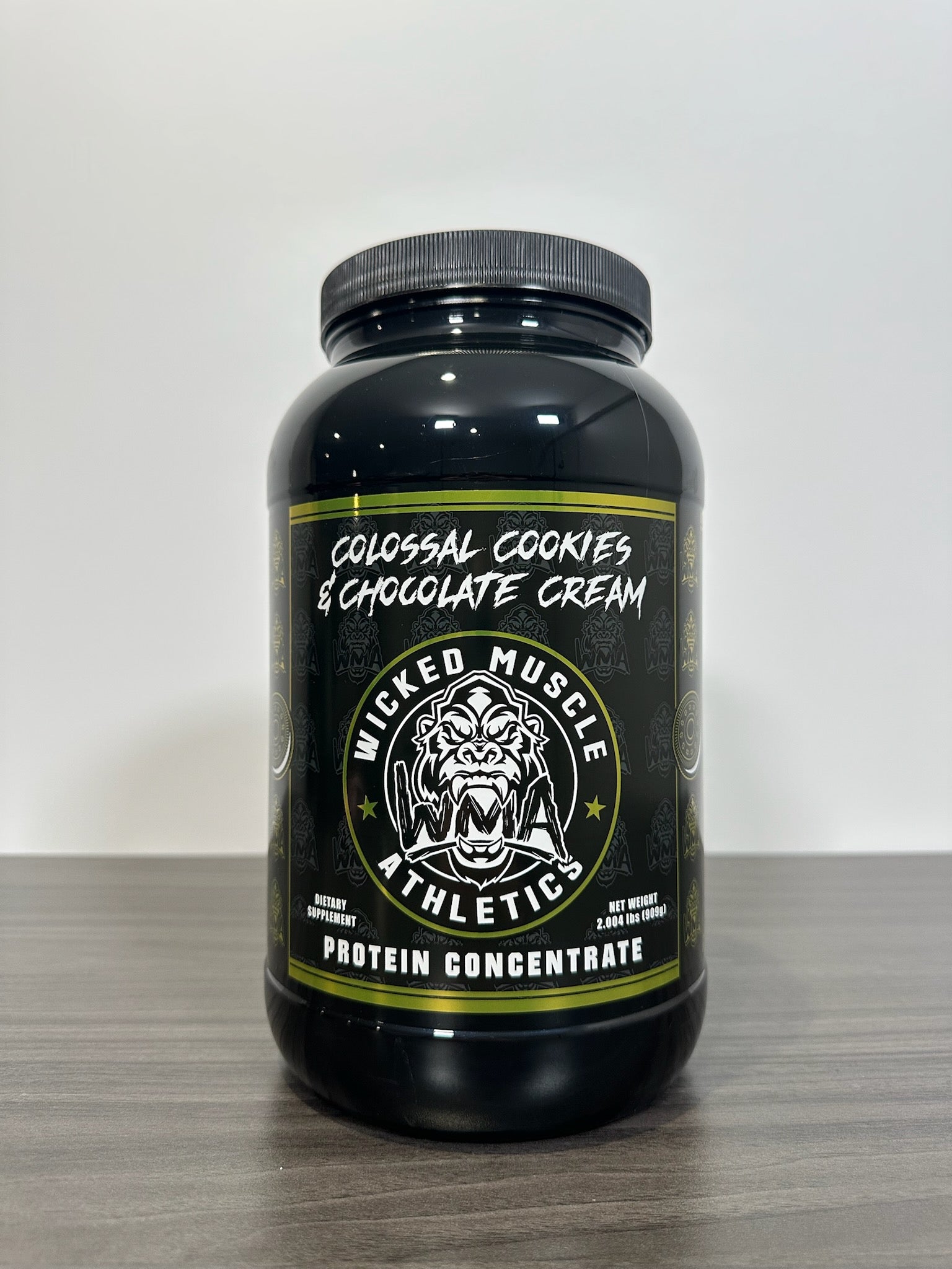 Colossal Cookies & Chocolate Cream